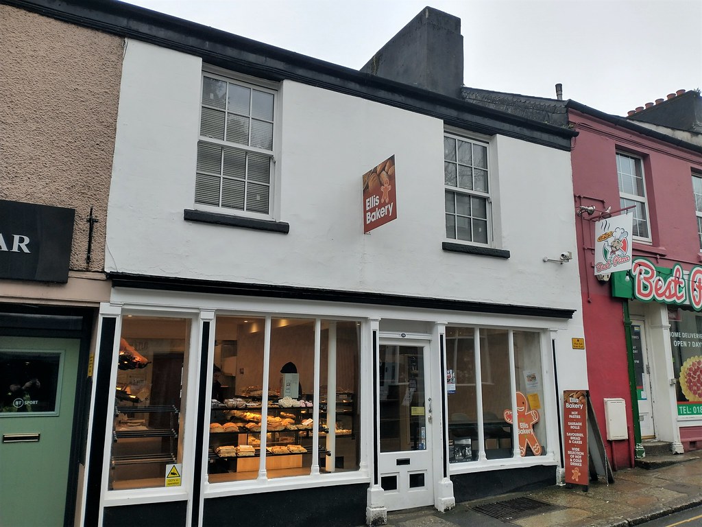 Ellis Bakery Tavistock There's plenty of choice for pastie… Flickr