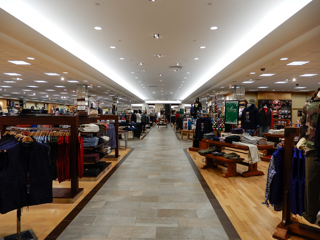 Dillard's "Zona Rosa" Kansas City, MO Dblackwood Flickr