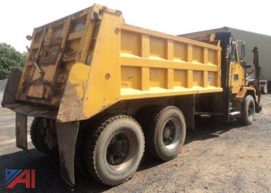 Town of Hannibal, NY 1989 Autocar ACL64B dumpplow truck… Flickr