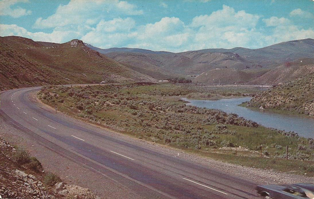 Carlin, NV vintage postcard of U.S. 40 in Carlin Canyon … Flickr