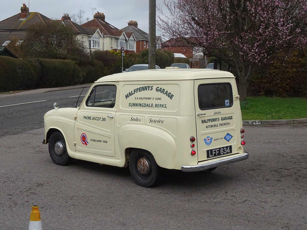 1960s Austin A35 Van Time to go home Waltham Chase (2nd. S… Flickr