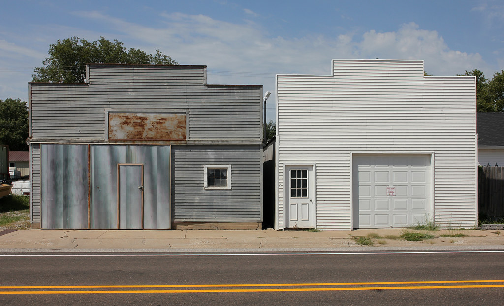Garages Clatonia, NE Tom McLaughlin Flickr