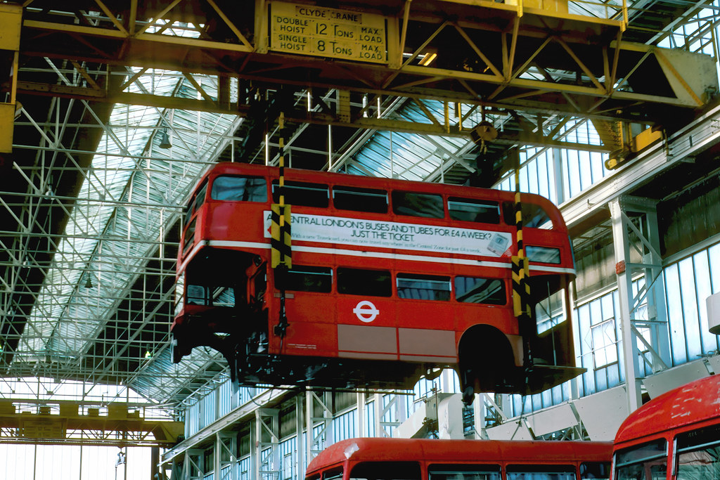 London Transport, Routemaster bus RM 1341, Aldenham Bus Wo… Flickr