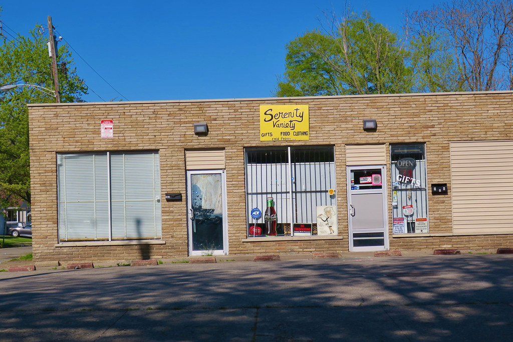 Serenity Variety, Lockland, OH Serenity Variety, 147 North… Flickr