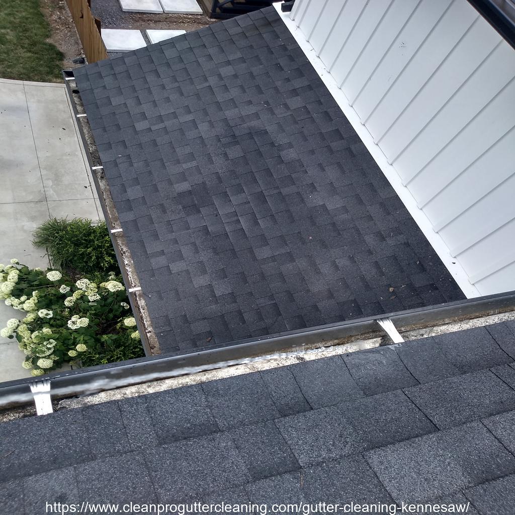 Gutter_Cleaning_Kennesaw_0007_20230306141233 Clean Pro Gutter