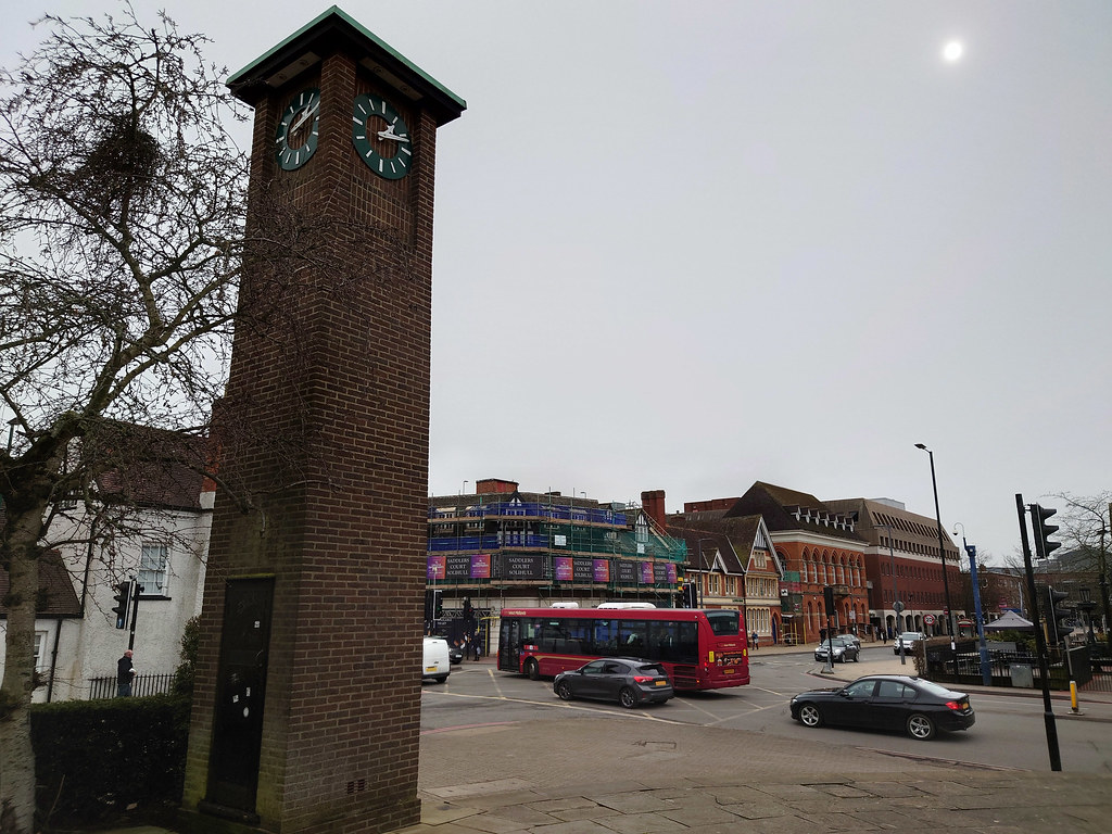 Brueton Gardens Clocktower in Solihull Brueton Gardens Clo… Flickr
