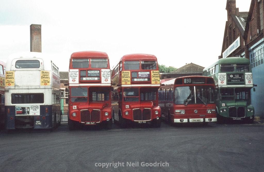 LT/LCBS Bus Garages This picture taken at Fulwell Garage o… Flickr