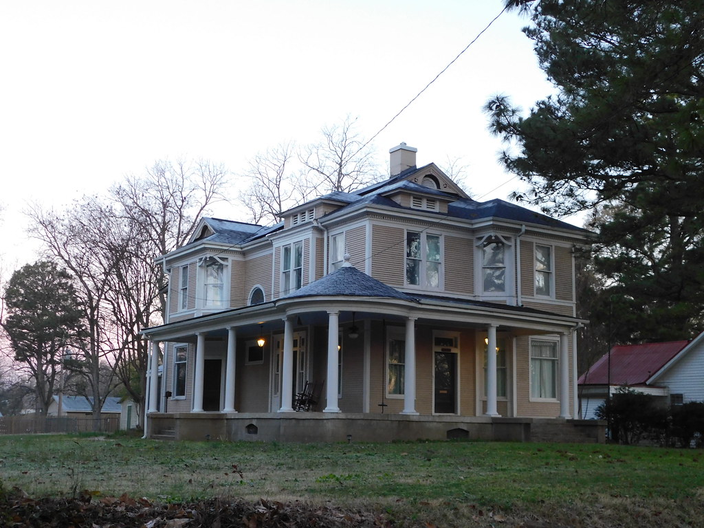 John A. Plummer House Marianna, Arkansas The transitional … Flickr