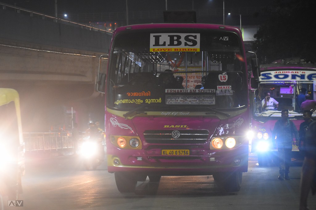 LBS LOVE BIRDS (PMS) KL 40 Q 5756 ERNAKULAM SOUTH KOVILOOR… Flickr