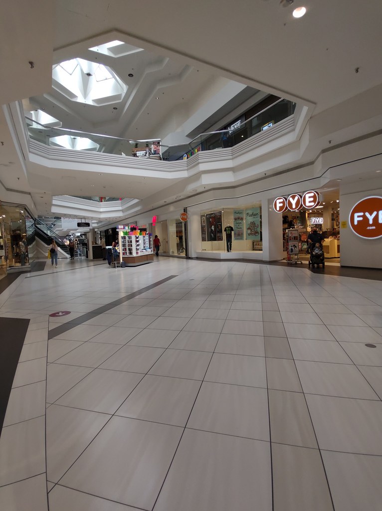 Woodfield Mall Schaumburg IL gameking3 Flickr