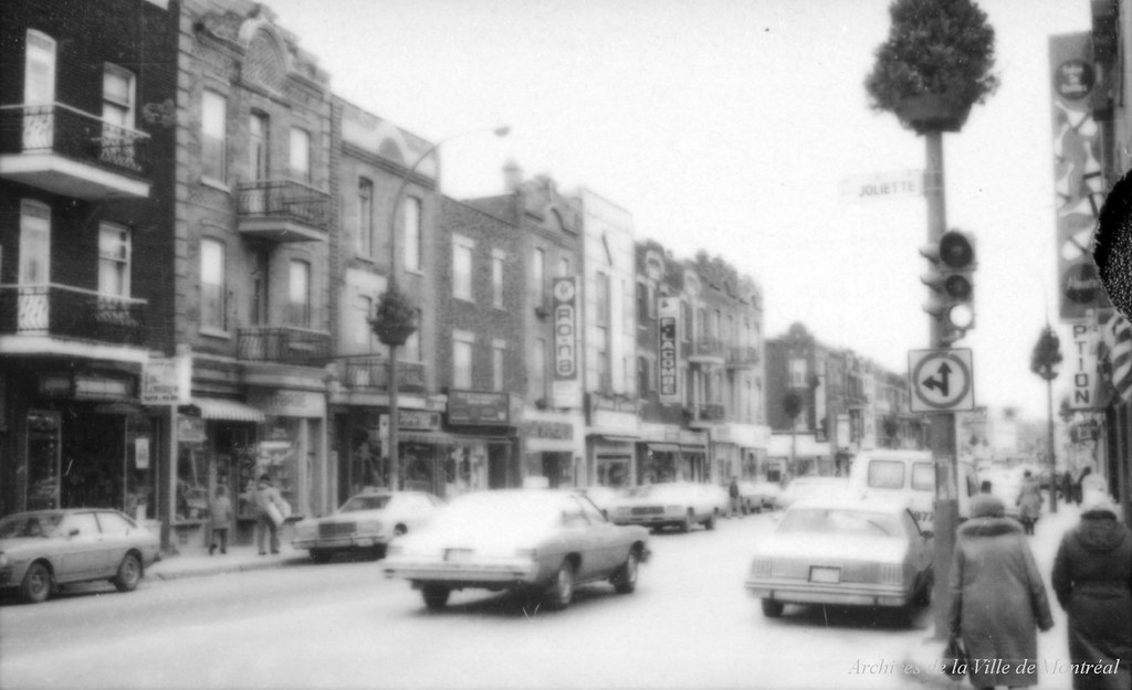 Décorations des fêtes de Noël, rue Ontario, de Desjardins … Flickr