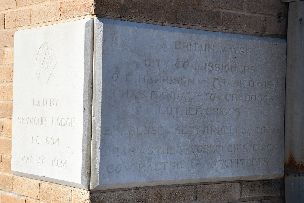 Seymour City Hall (Baylor County, Texas) Historic Seymour … Flickr