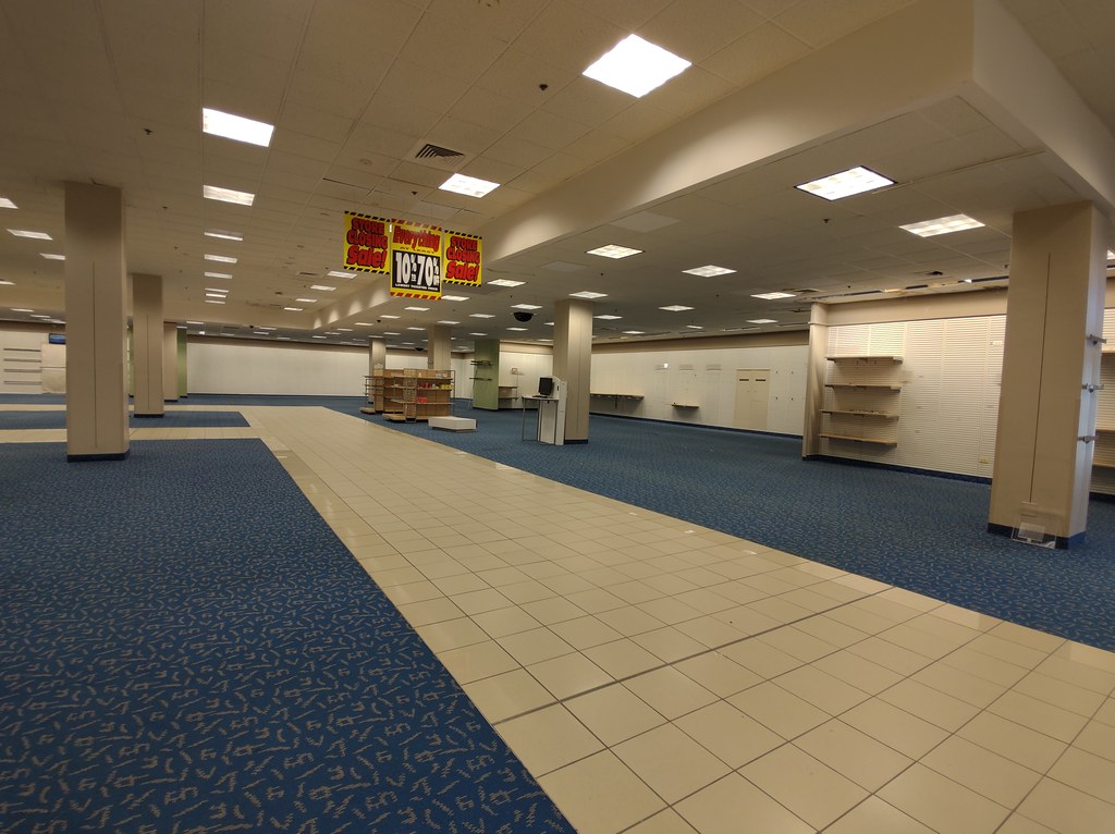 Sears Woodfield Mall Schaumburg IL gameking3 Flickr