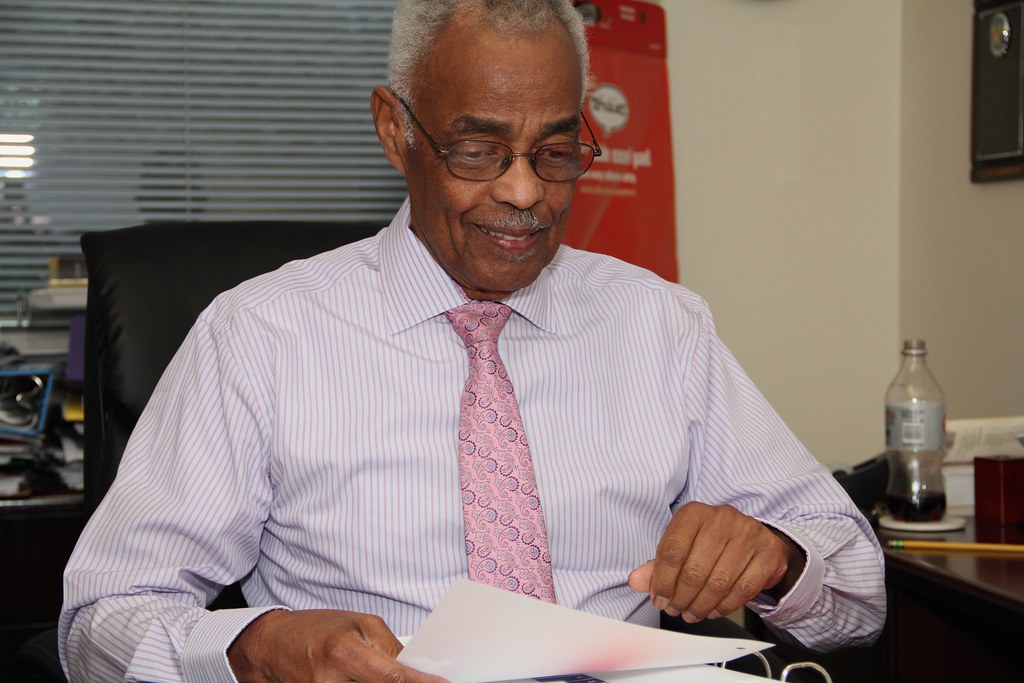 Dr. Fortune at his desk working 2015 Dr. Fortune Over th… Flickr