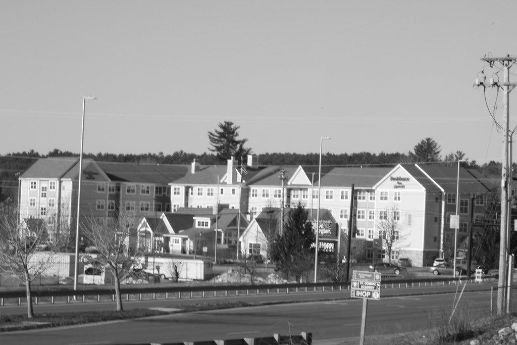 Auburn Maine exterior of mall and businesses Auburn mall e… Flickr