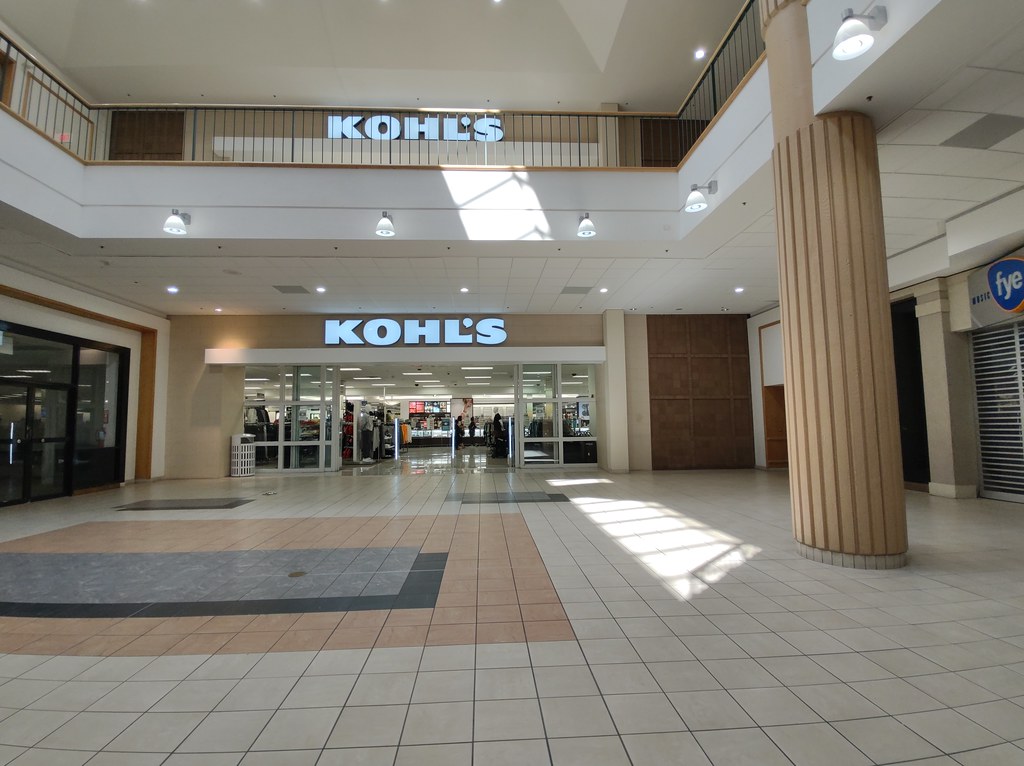 Kohl's Stratford Square Mall Bloomingdale IL gameking3 Flickr