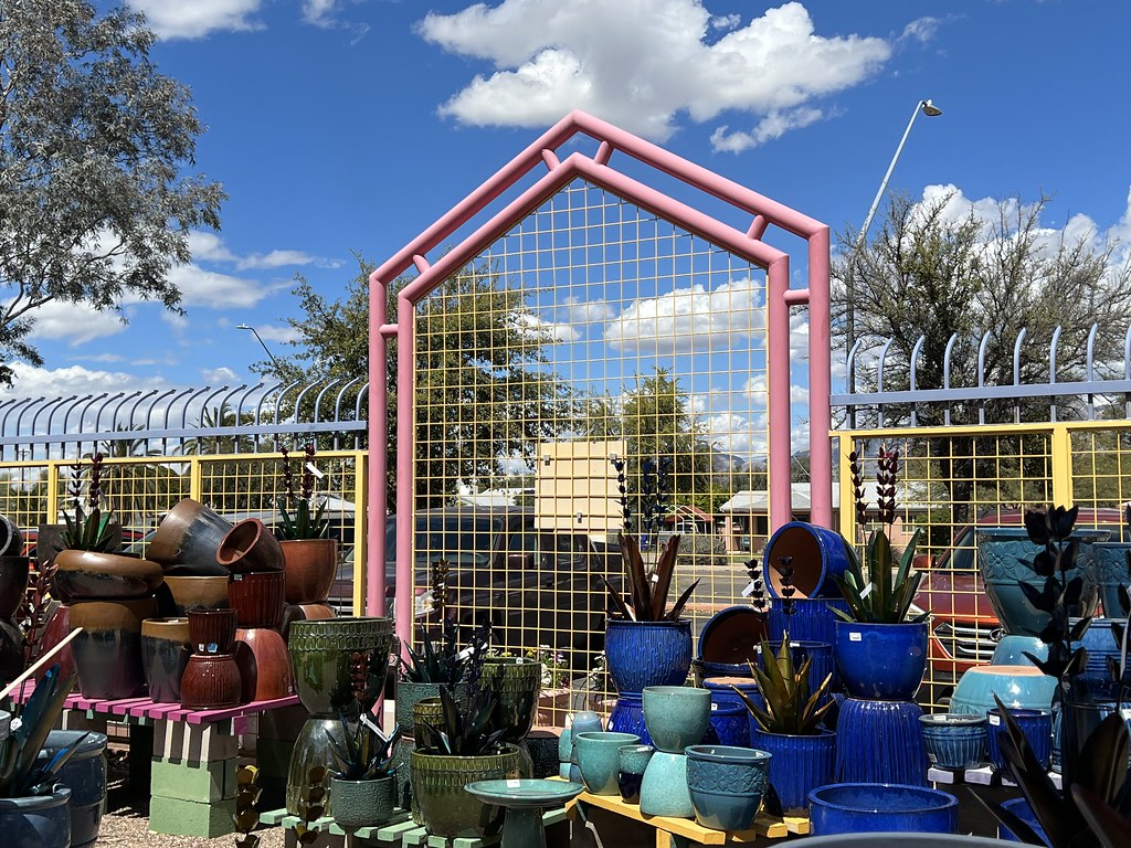 Fence At Harlow Gardens In Tucson, Arizona Chic Bee Flickr