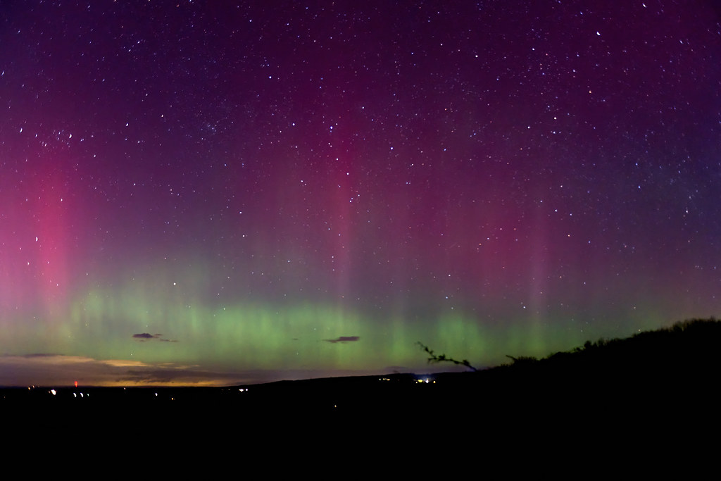 Northern Lights over the Vale of York Apologies for the re… Flickr