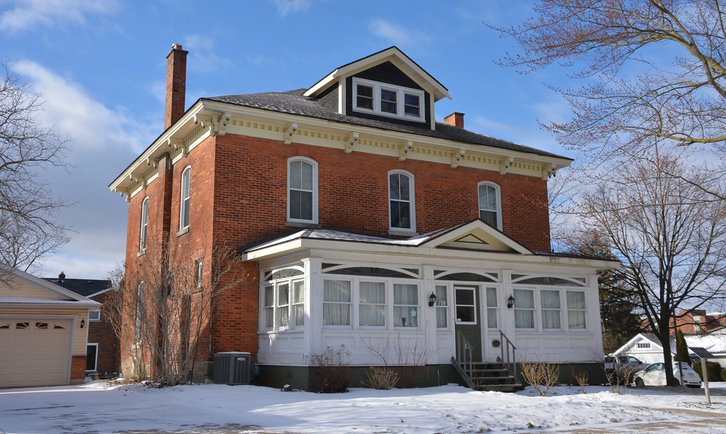 24 FraserMcMann House, 13 Portland Street, Thorold, ON Flickr