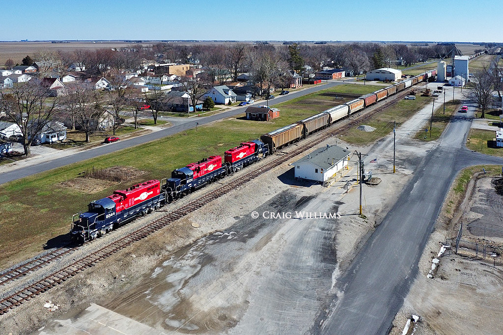 MRIX 8344 Northbound at Wapella IL Thanks to a very kind t… Flickr