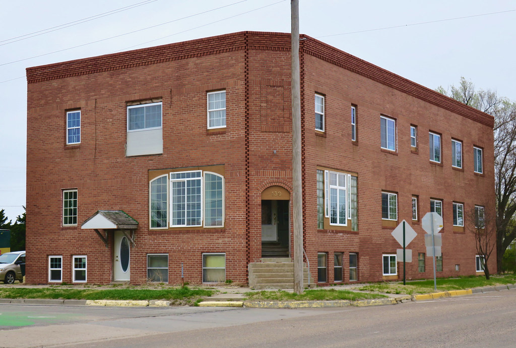 Corner Building, Gorham, KS Brick building on the corner o… Flickr