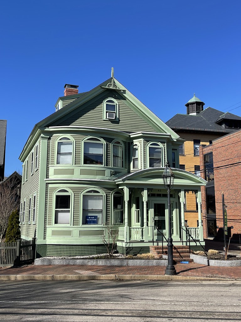 42 Middle Street. Portsmouth, New Hampshire. Built in 1850… Flickr