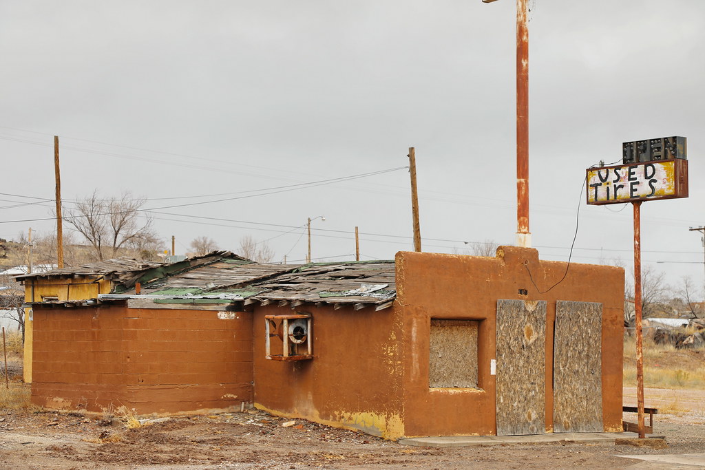 Route 66 Used Tires in Grants NM 15.1.2023 0656 Grants New… Flickr