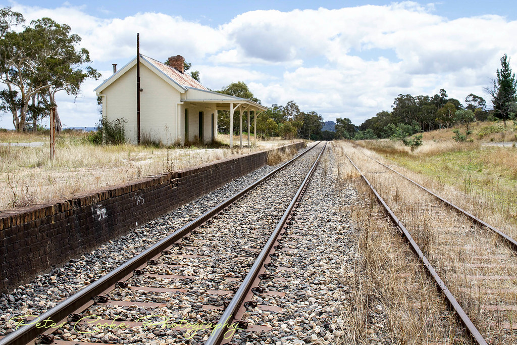 Ben Bullen Railway Station, NSW The Ben Bullen railway sta… Flickr