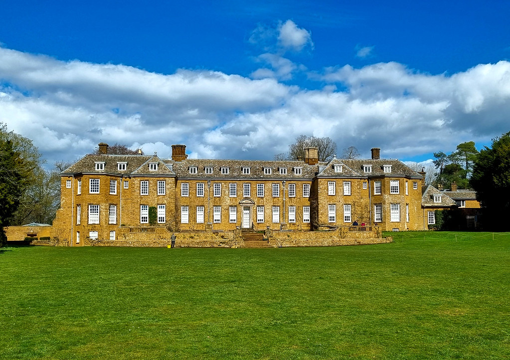 Sunny afternoon on the lawn Upton House Roger Thomas Flickr