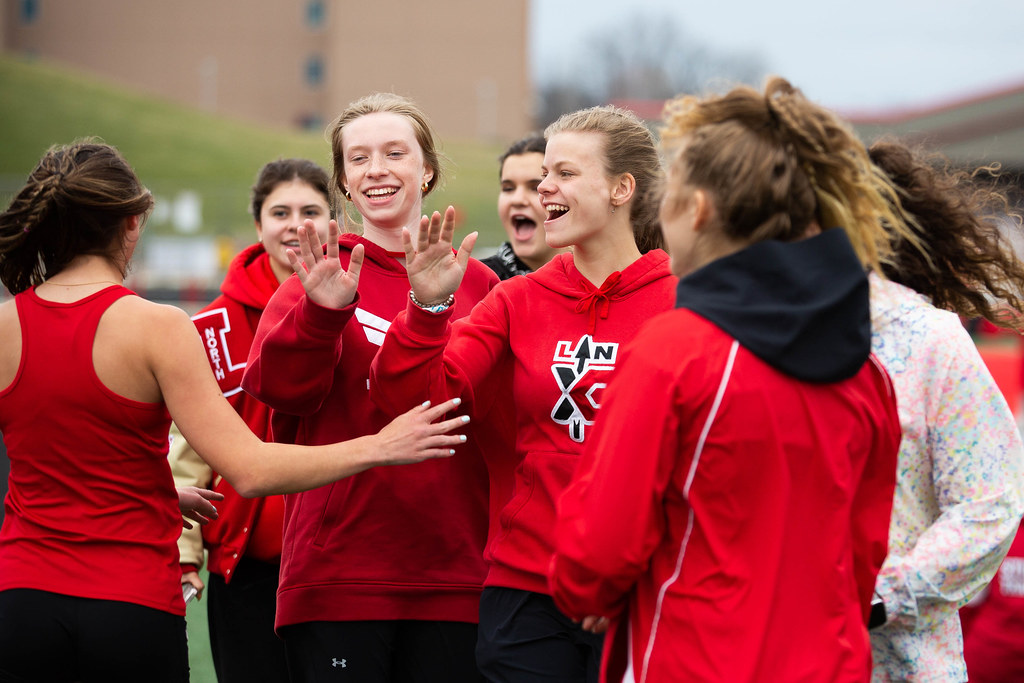 5Z1A0656_HighRes.jpg Lakeville North Track & Field Flickr