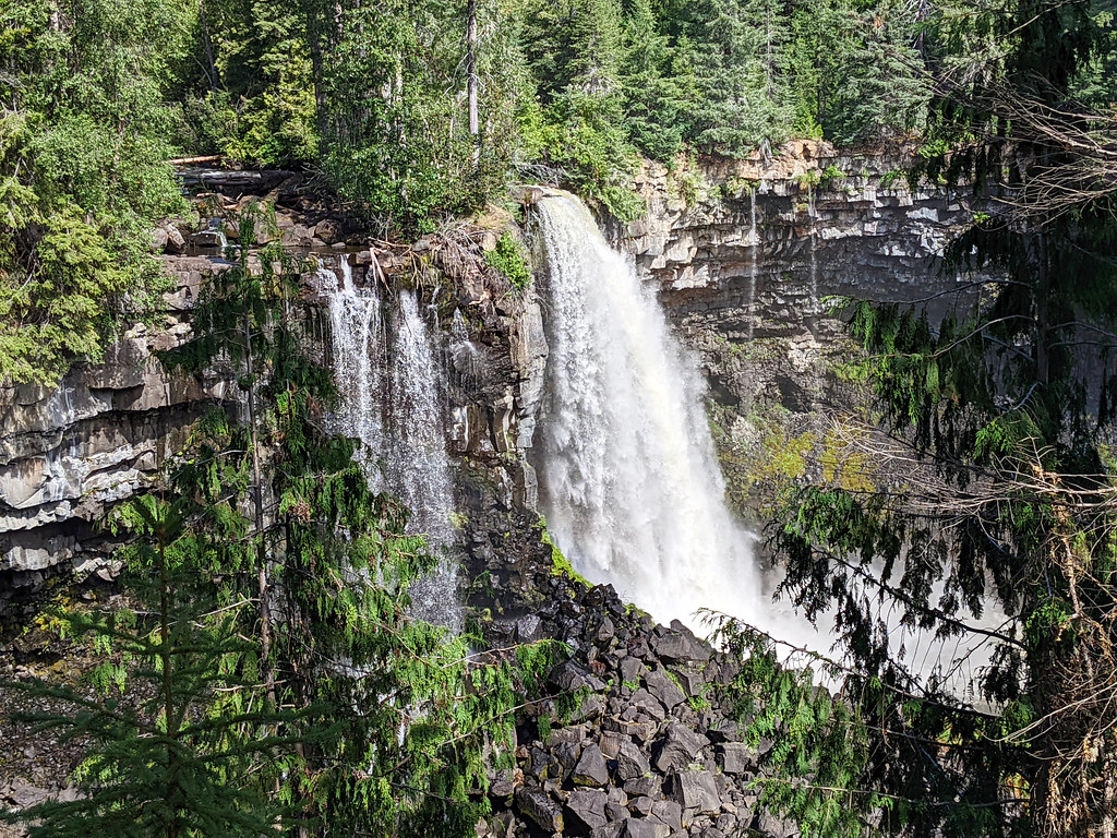 Mahood Lake, A Hidden Gem In Wells Gray Provincial Park In Love With BC