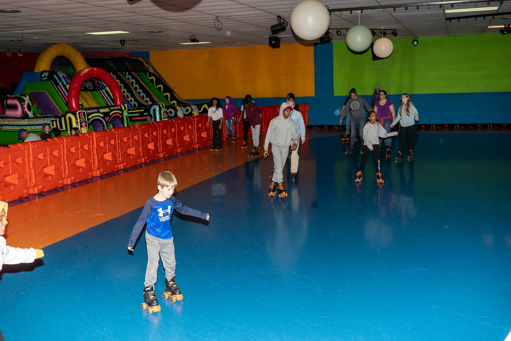 DSC04567 Zanewood Roller Skating Brooklyn Park Flickr