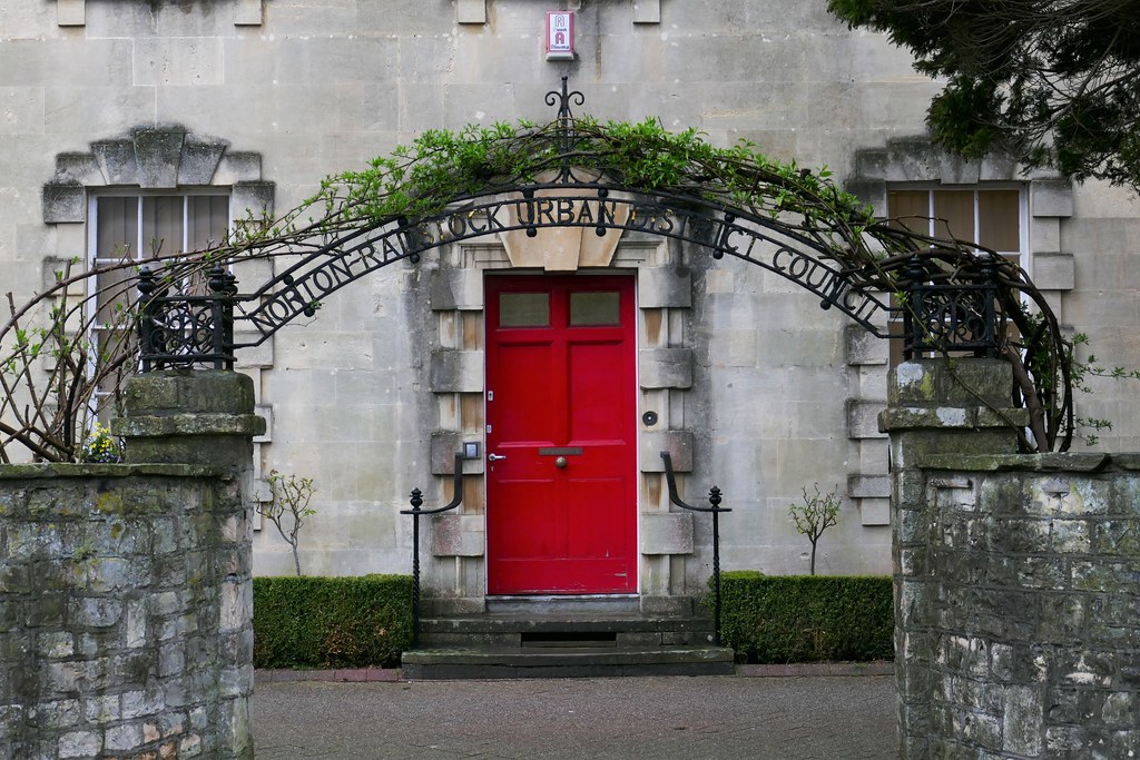 NortonRadstock Urban District Council Wrought iron arch o… Flickr
