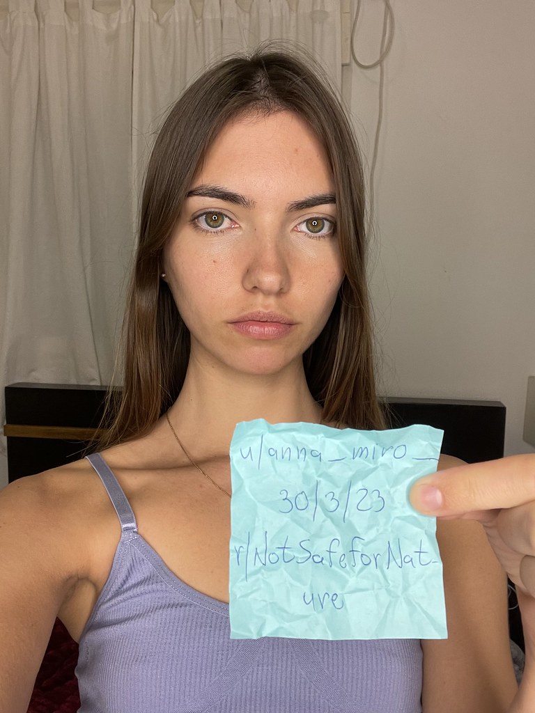 15D19AE4-94CB-482B-B277-AB567534C30A | Anna Miro | Flickr