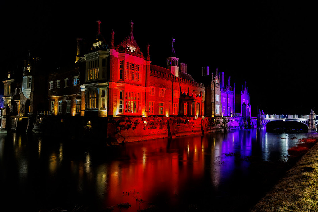 Helmingham Hall Christmas Lights Dec 2022 Tim GarrettMoore Flickr