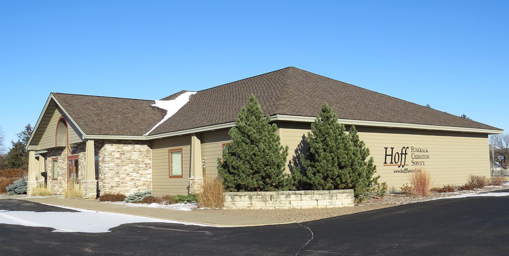 Hoff Funeral HomeSt. James, MN PHD280 Flickr
