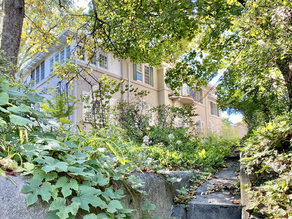 Alexander P. Jordan House, Summit Avenue and Ely Place, Re… Flickr