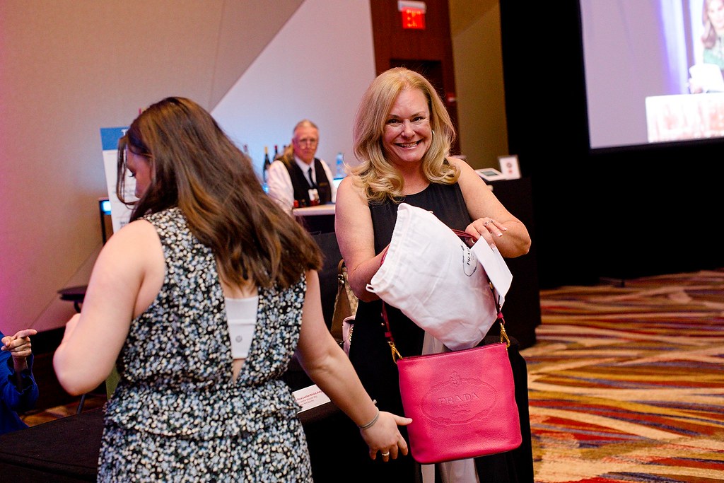 ARMHC 6th Annual Handbag HULLABALOO! 20230330 425 Flickr