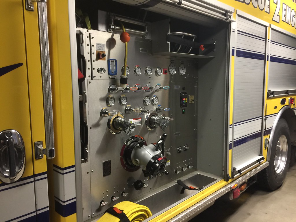 Pump panel of Engine 2 The pump panel of Vandalia Engine 2… Flickr