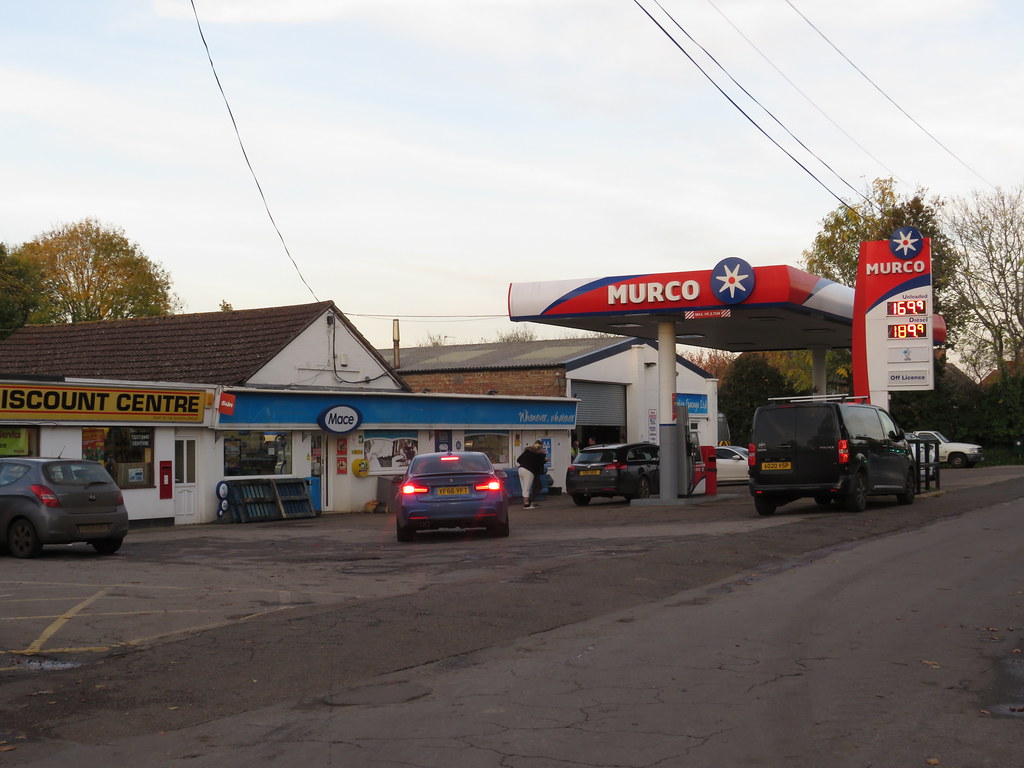 Murco Aerolite Garage, Watton, Norfolk IP25 6JB 4 Flickr