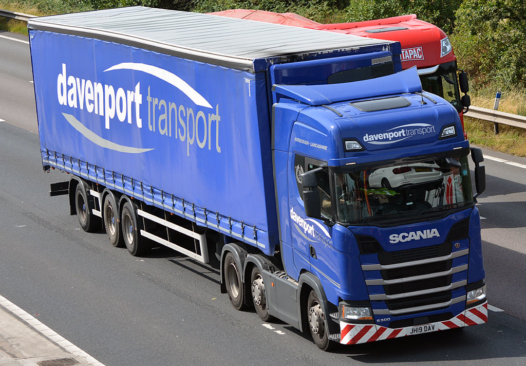 Davenport Transport JH19DAV M6 Alsager 27/07/2022 Flickr