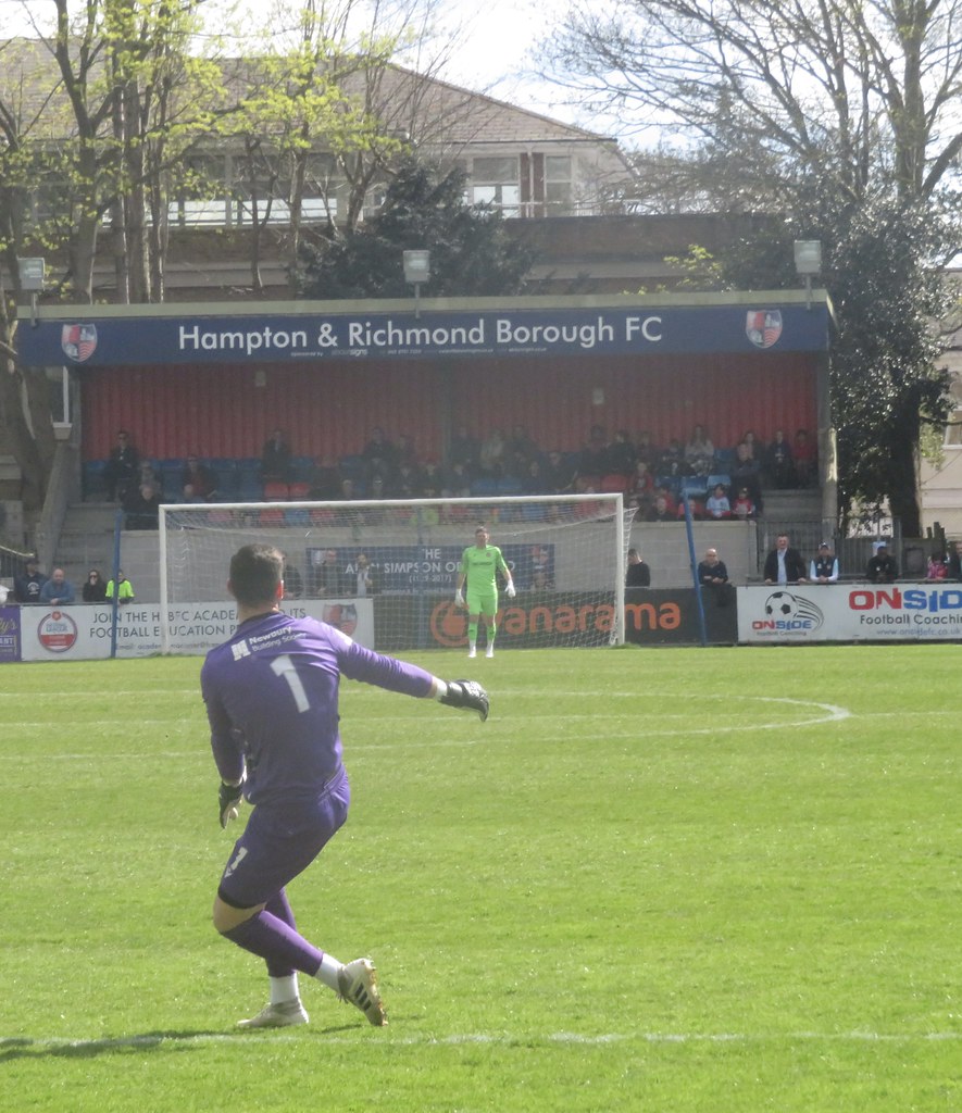 NLS Hampton & Richmond Borough 🆚 Hungerford Town Flickr