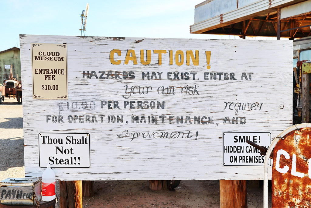 Cloud Museum in Winterhaven CA 18.1.2023 0832 Cloud Museum… Flickr