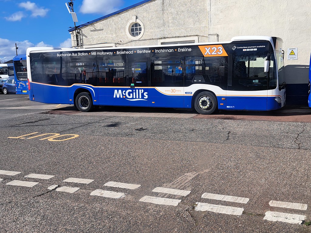 McGills BX64 WJO I3329 Seen parked up resting at the depot… Flickr