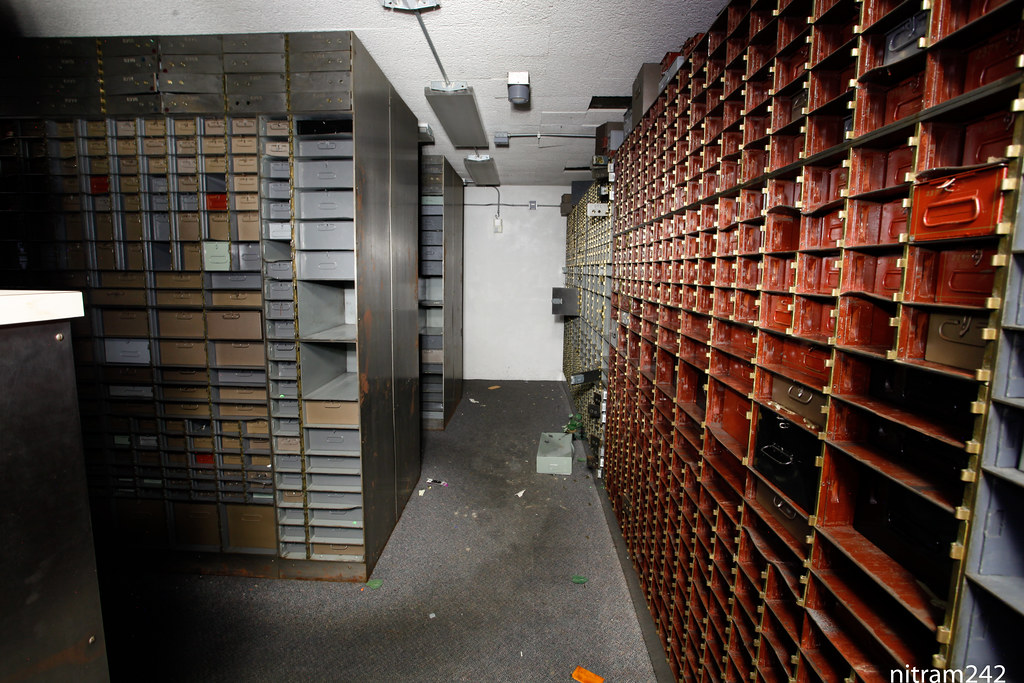 Bank of Ravenswood Vault Nitram242 Flickr