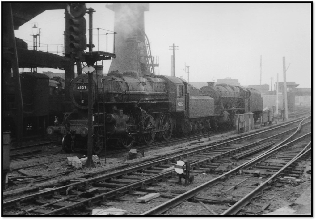 Ivatt Mogul on Stafford Shed Ivatt Mogul 43017 and a Stani… Flickr