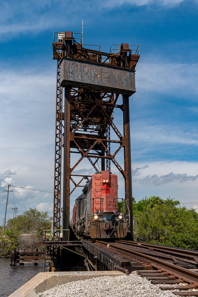 HLCX 6341 Port Mayaca, FL United States Sugar Corp's lea… Flickr