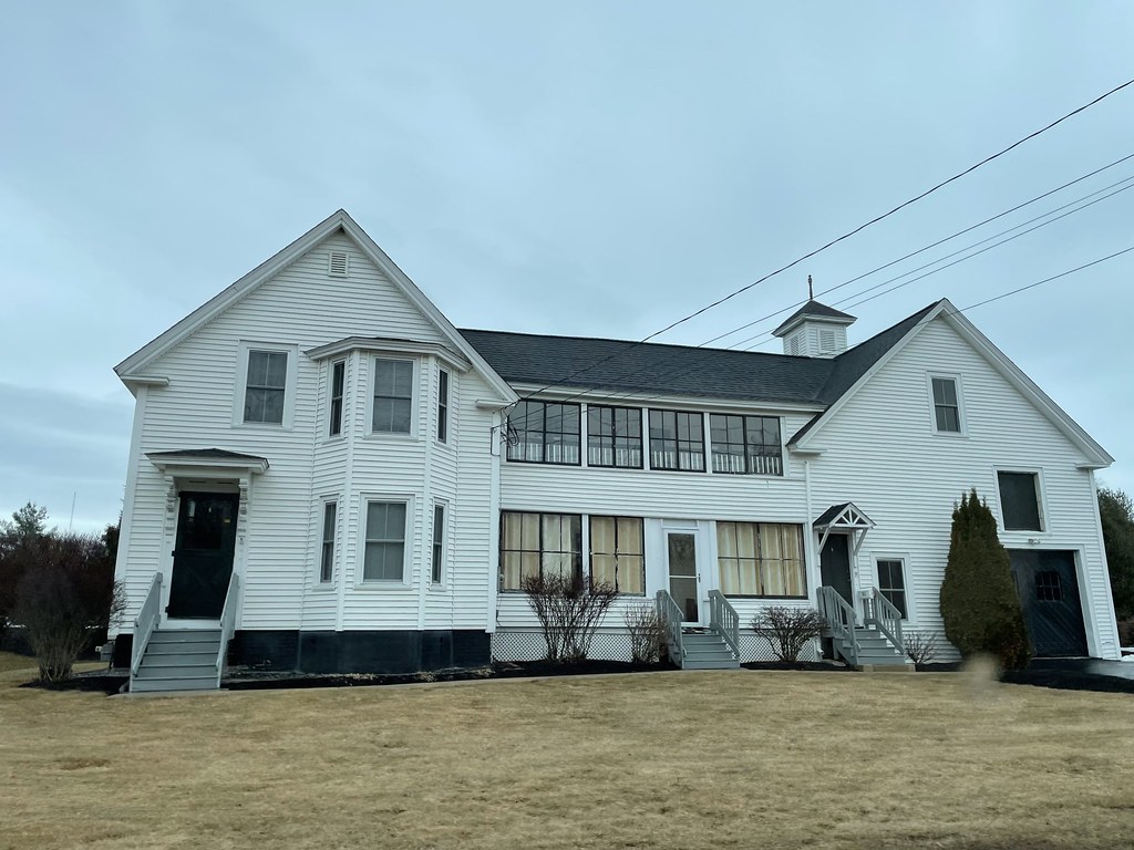 74 Clinton Street, Concord, NH Austin Dodge Flickr