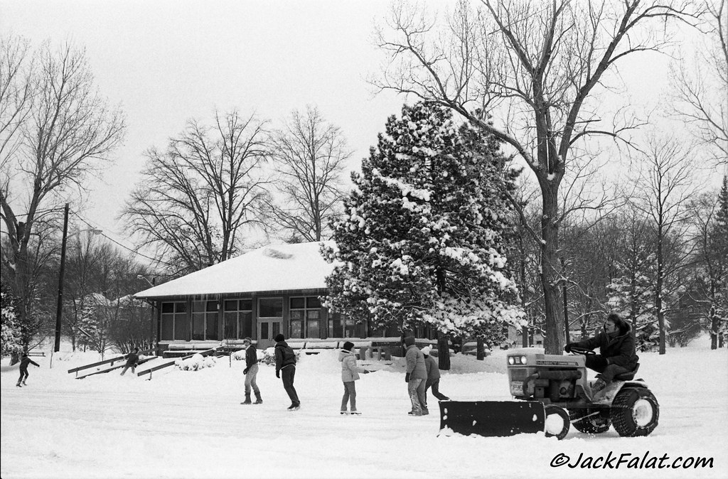 Boathouse Hughes Lake. Third Ward Park. 350 Passaic Avenue… Flickr