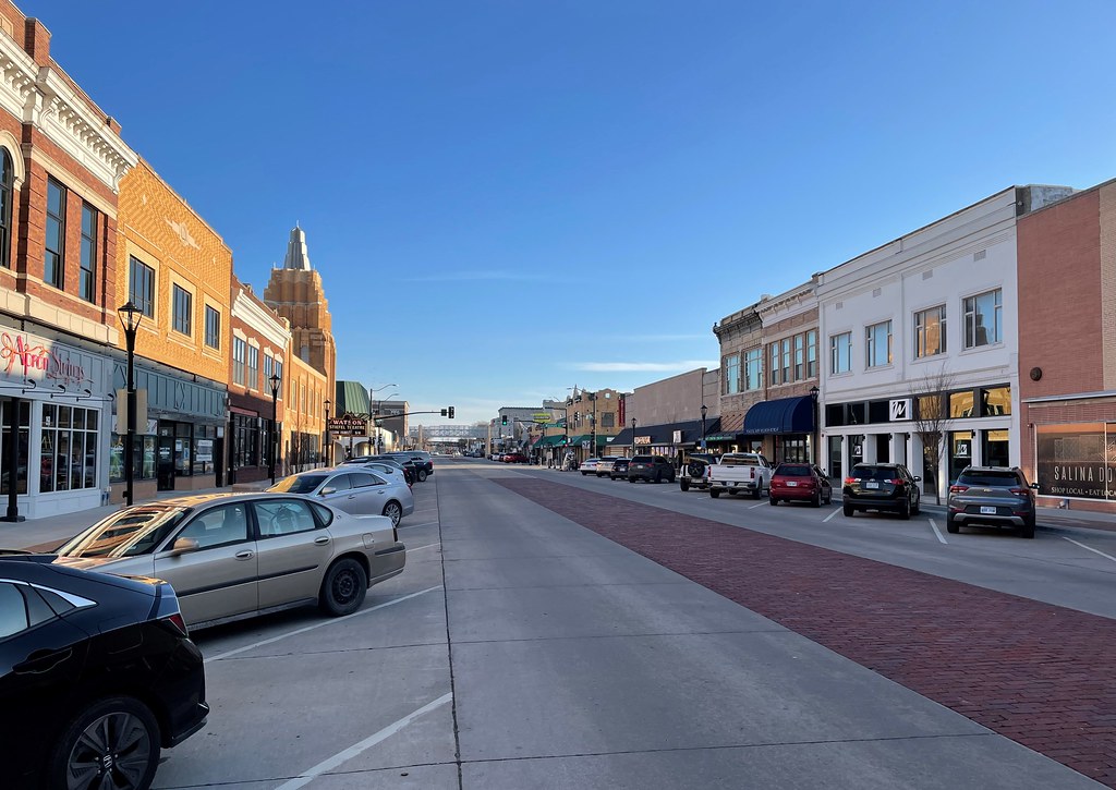 Downtown Salina, Kansas Salina is one of the more importan… Flickr